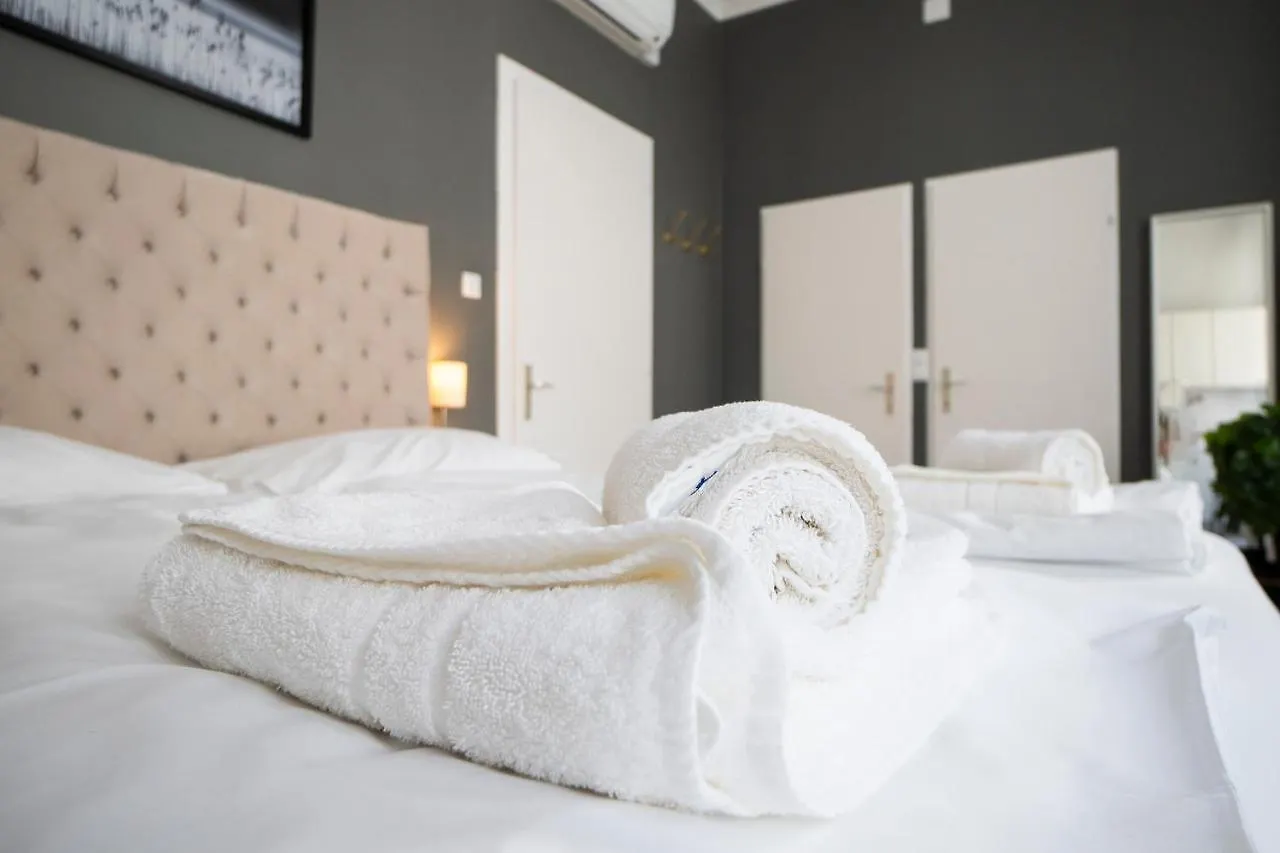 Bright ,Cozy , Central And Cute Studio In Viena 0*,